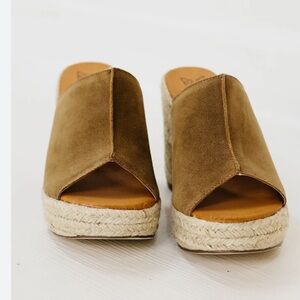 Beast Fashion the Jenson Wedge Sandal